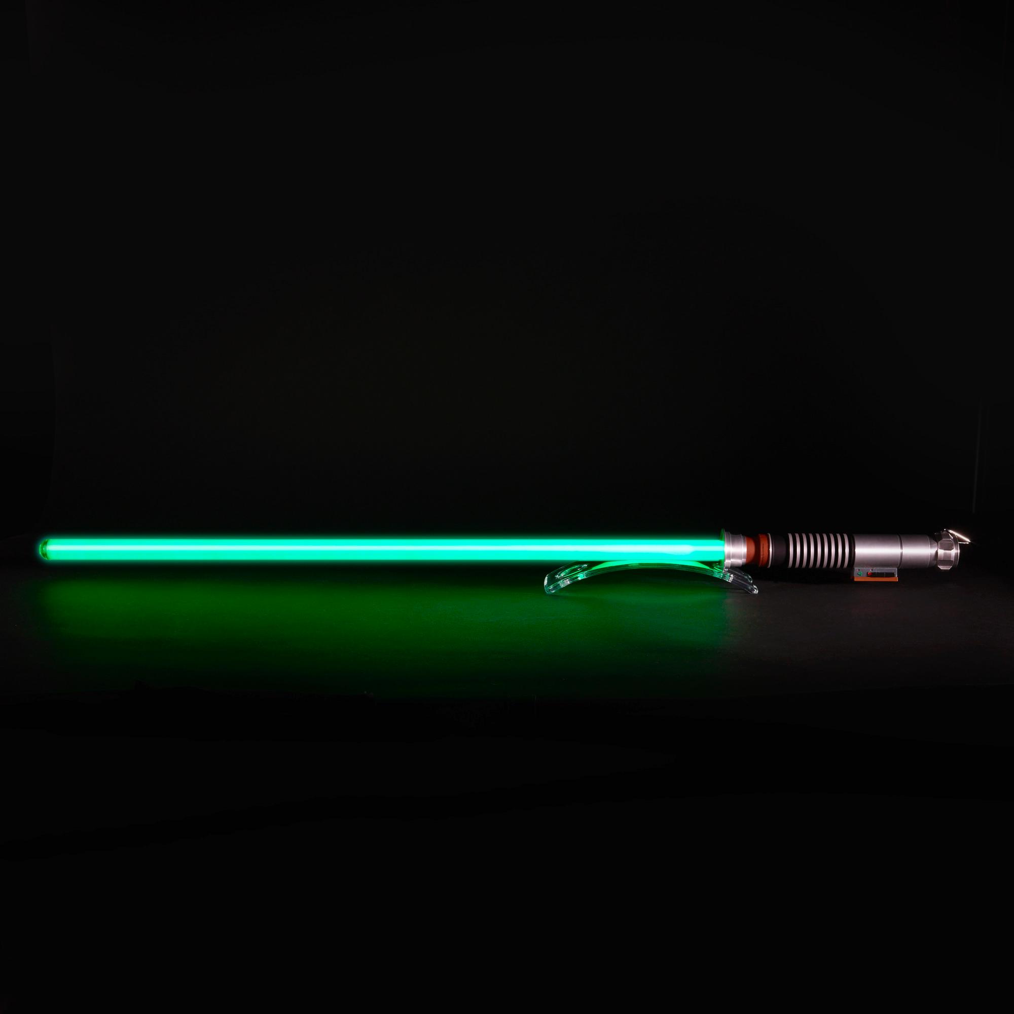 Sabre laser Force FX Elite de Luke Skywalker - Star Wars The Black