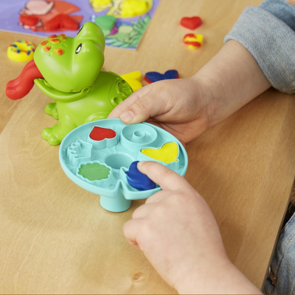 Play-Doh Mini Classics Crazy Cuts Barbershop Toy with 2 Non-Toxic Colors -  Play-Doh