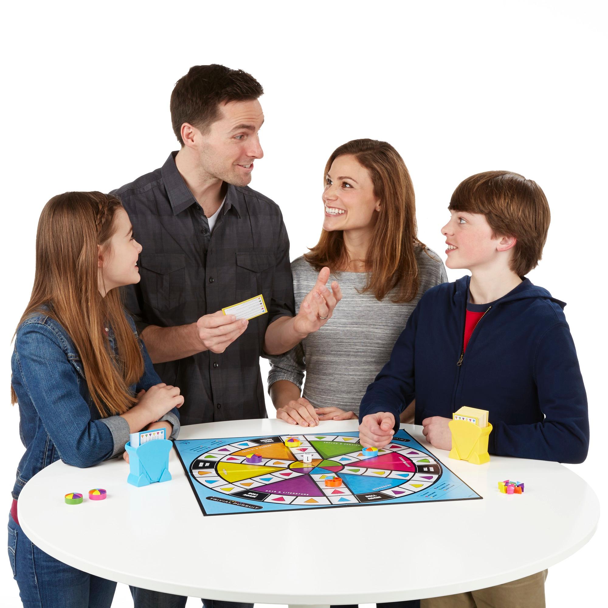 Hasbro Trivial Pursuit Family Edition Spel, Flerfärgad, En Storlek