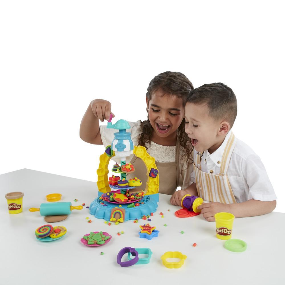 Play-doh Kitchen Creations Delightful Doughnuts Multicolor