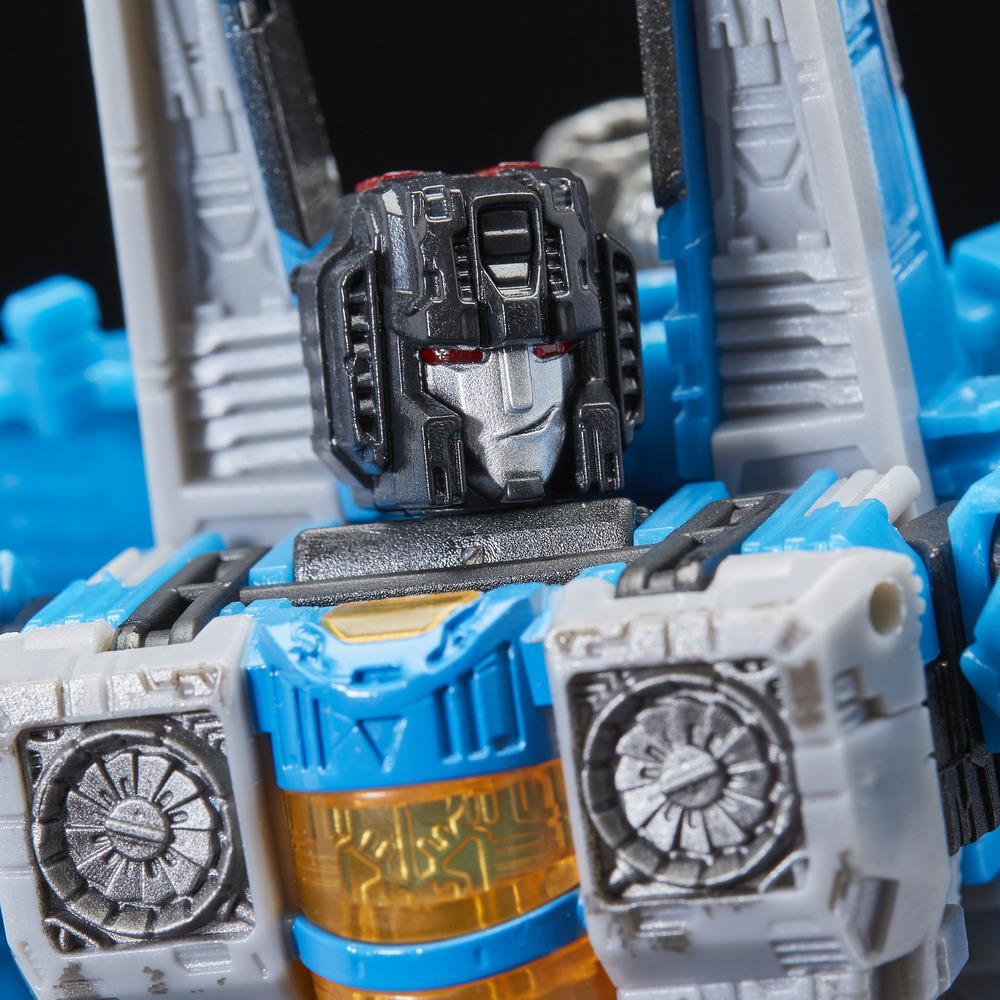 transformers toys generations war for cybertron voya