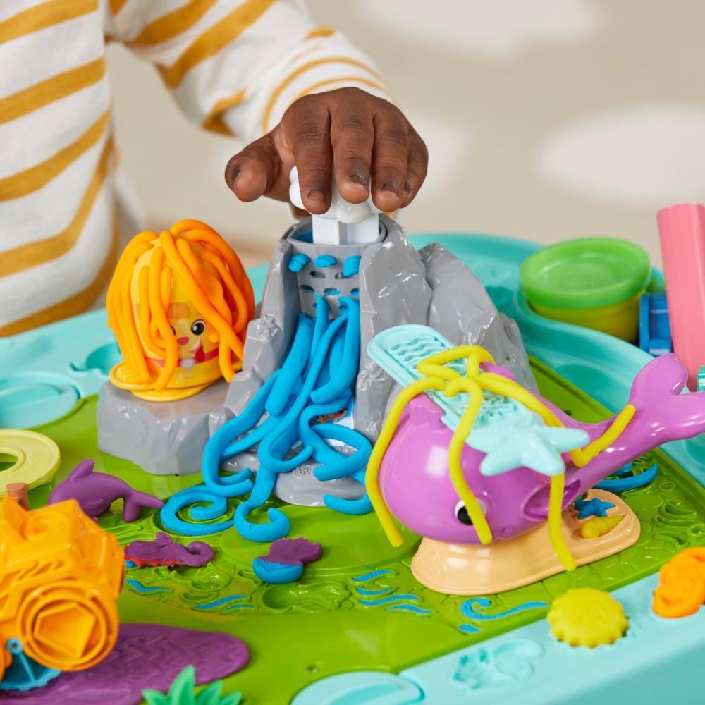 Play-Doh Hasbro Large Creativity Center Storage Desk, Cutters