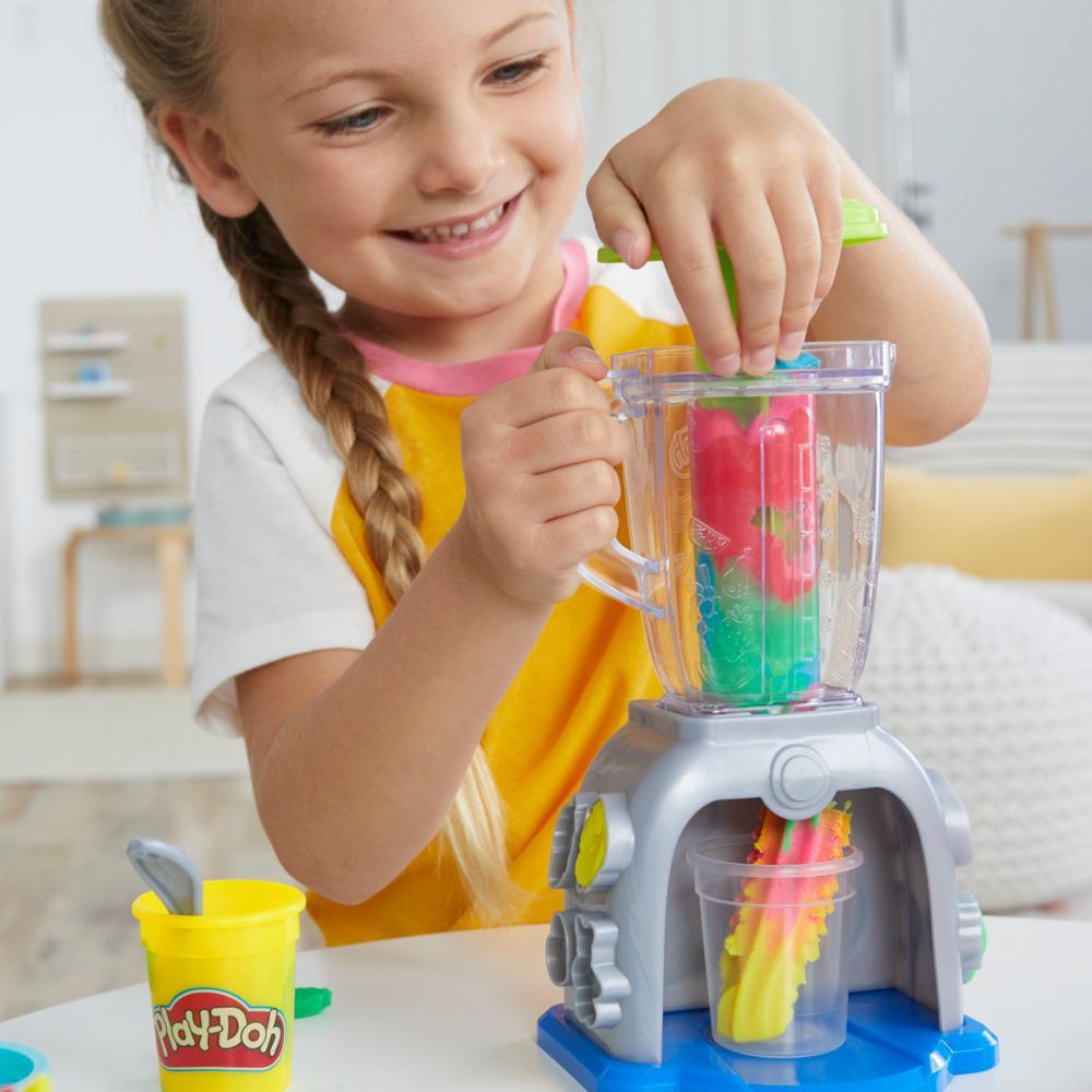 Play-Doh Swirlin' Smoothies Toy Blender Playset, Play Kitchen Toys