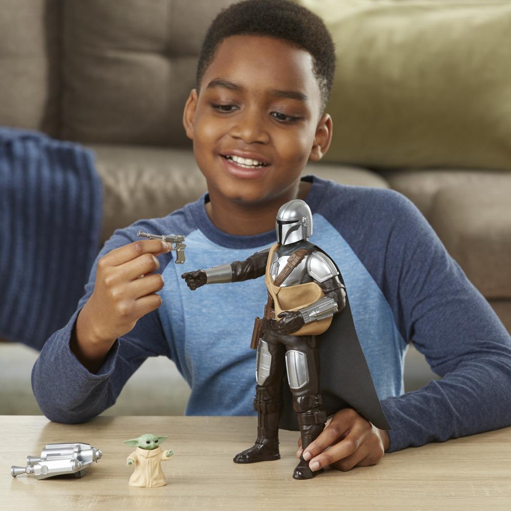 Star Wars Galactic Action Dark Vador, Figurine électronique de 30 cm, Jouet  pour Enfants, dès 4 Ans